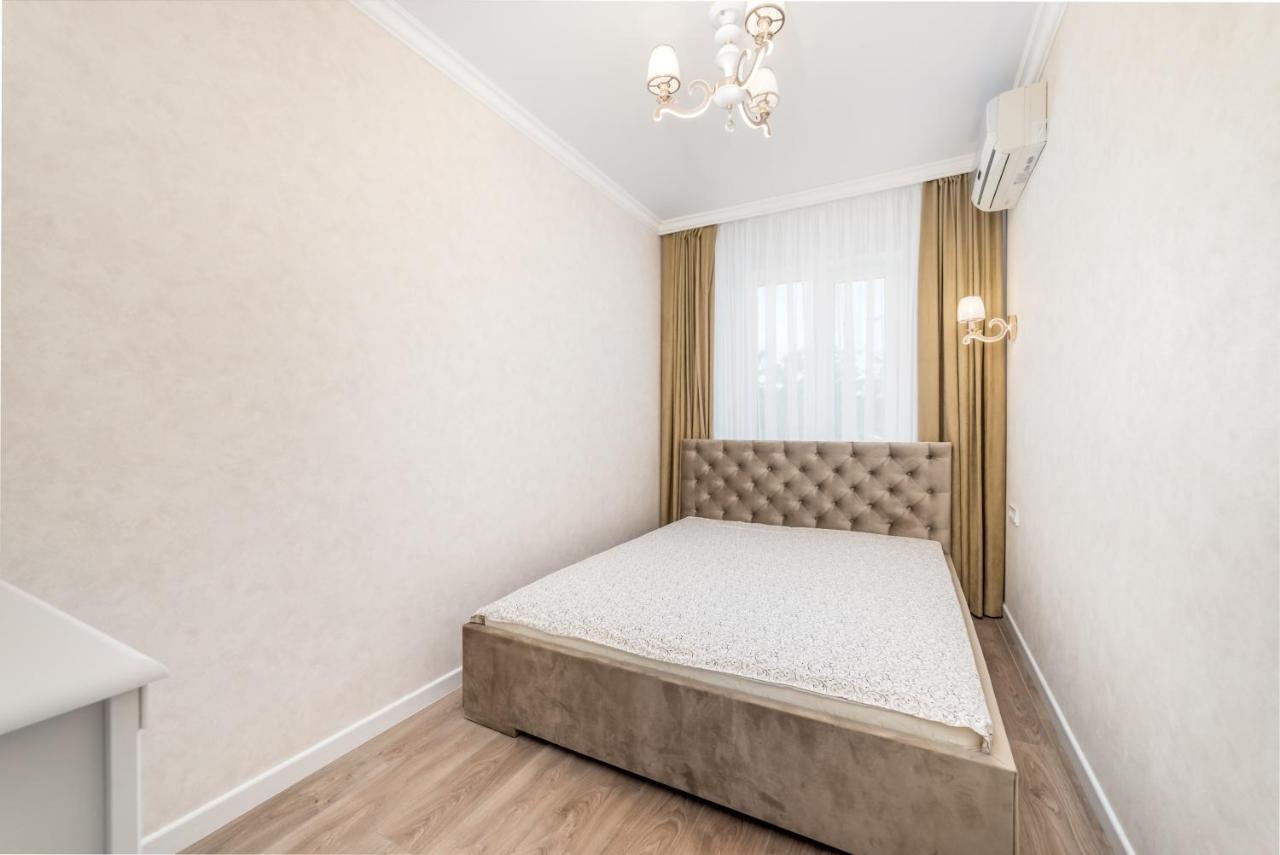 20 Deribasivska Design Apartment Odessa Exteriör bild